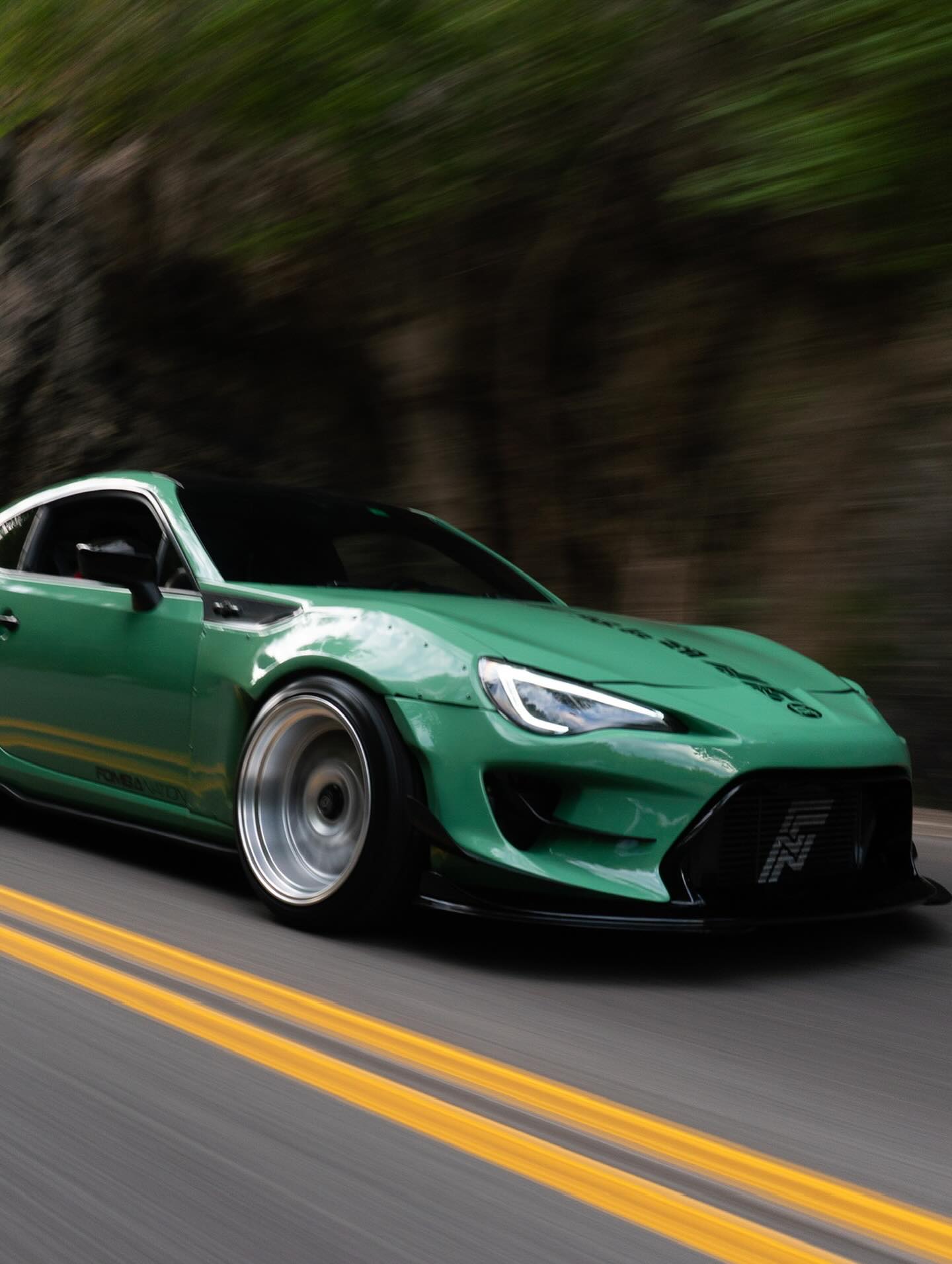 Gloss Porsche Green