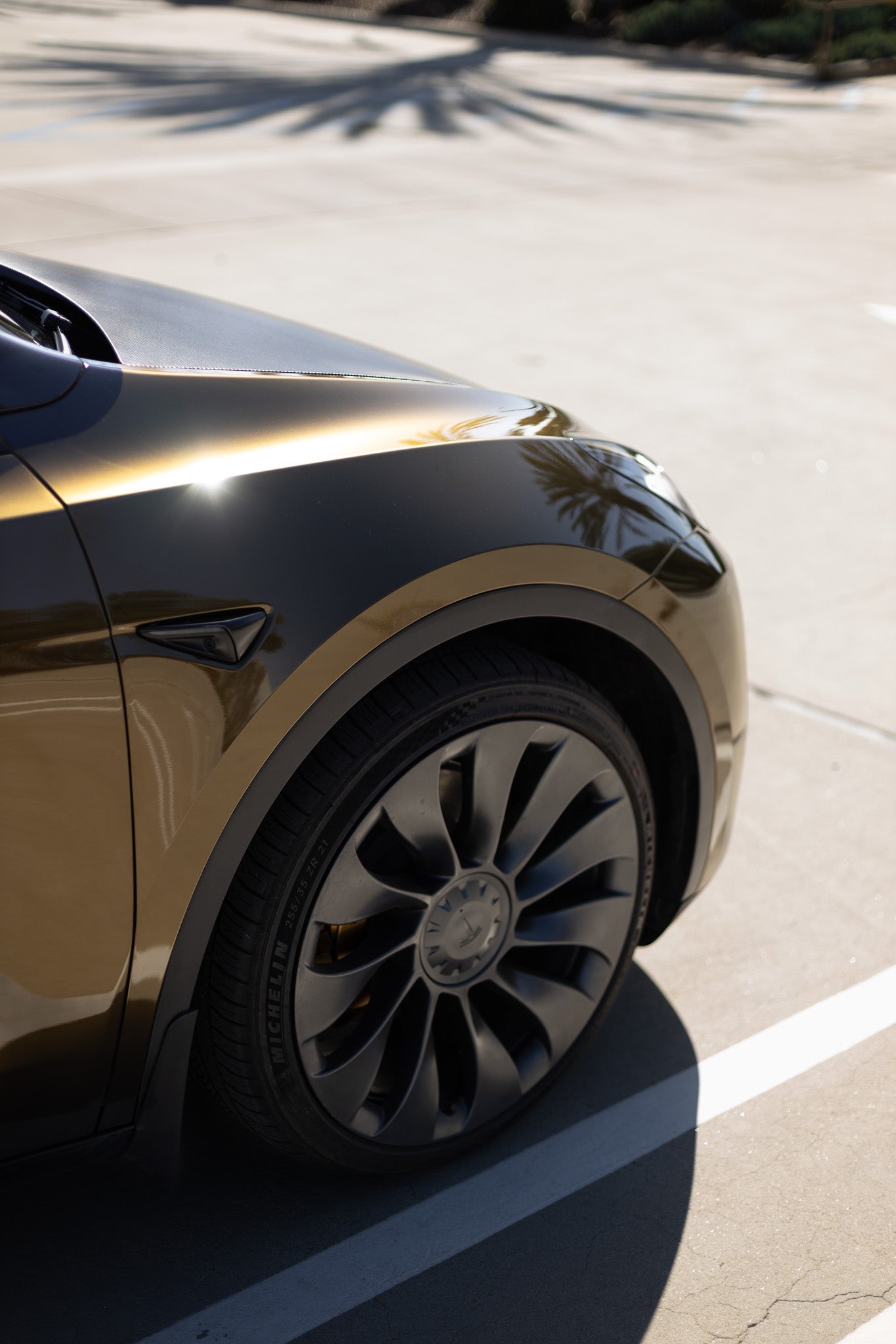 Ultra Gloss Paint Metallic Midnight Gold - Aura Vinyl