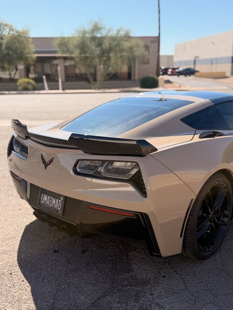 Gloss Desert Tan - Aura Vinyl