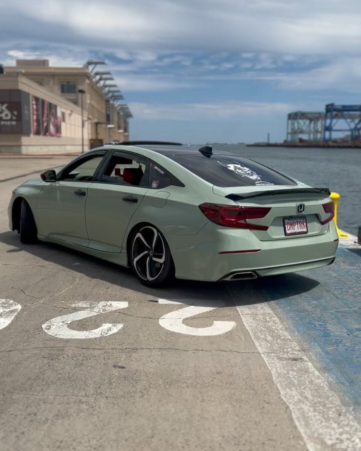 Gloss Diamond Sparkle Khaki Green - Aura Vinyl