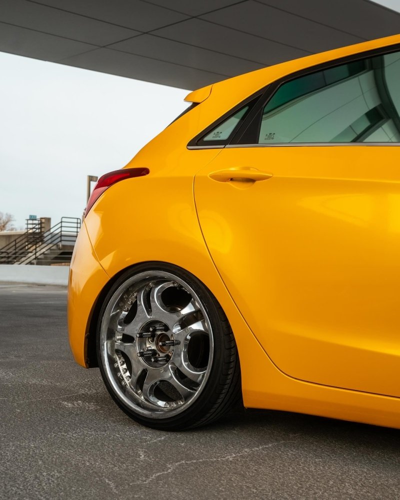 Gloss Paint Metallic Yellow - Aura Vinyl