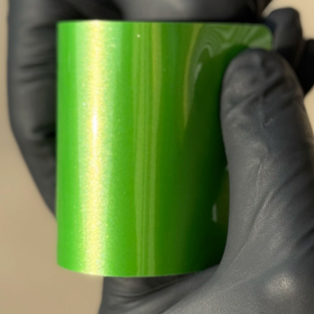 Ultra Gloss Candy Green - Aura Vinyl