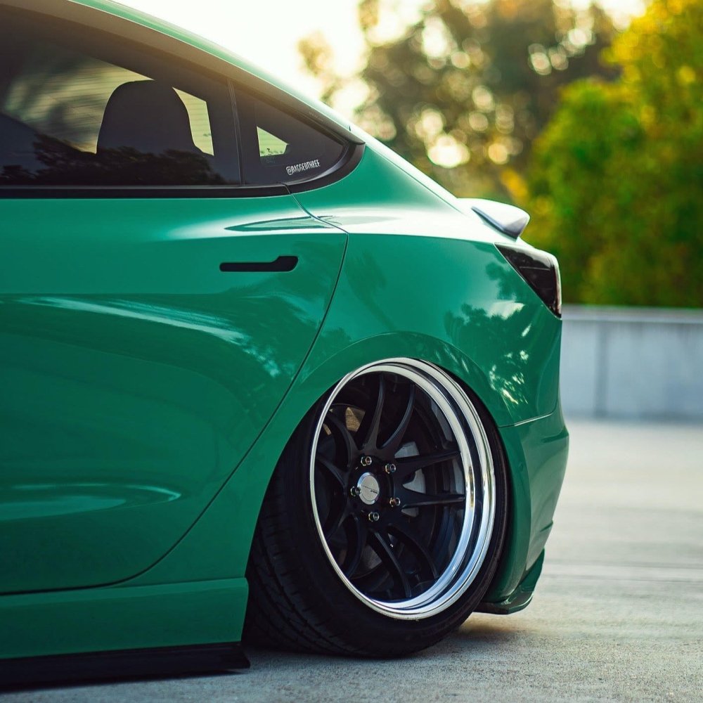 Ultra Gloss Green Tea - Aura Vinyl