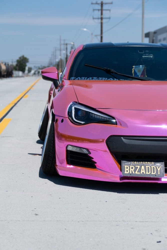 Ultra Gloss Pink Chrome - Aura Vinyl