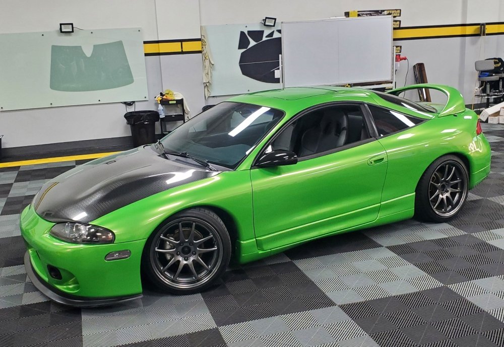Gloss Candy Green - Aura Vinyl