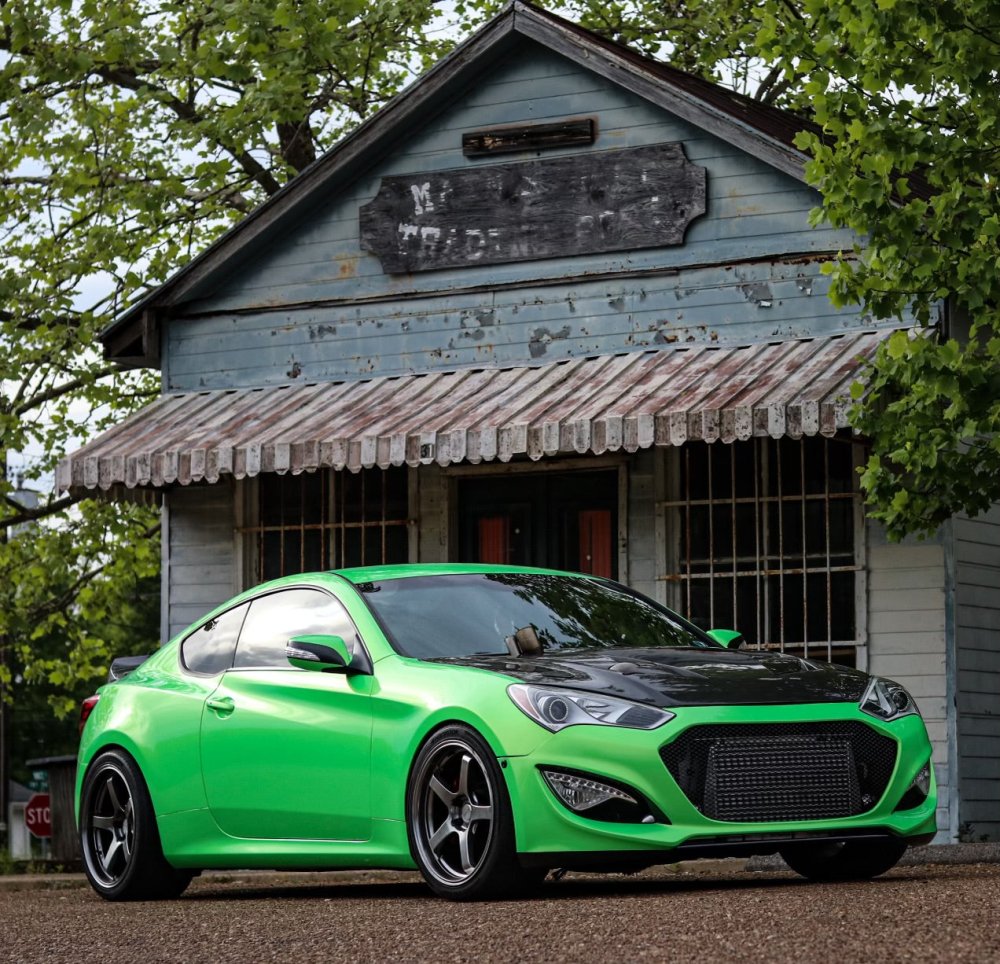 Gloss Coral Apple Green - Aura Vinyl