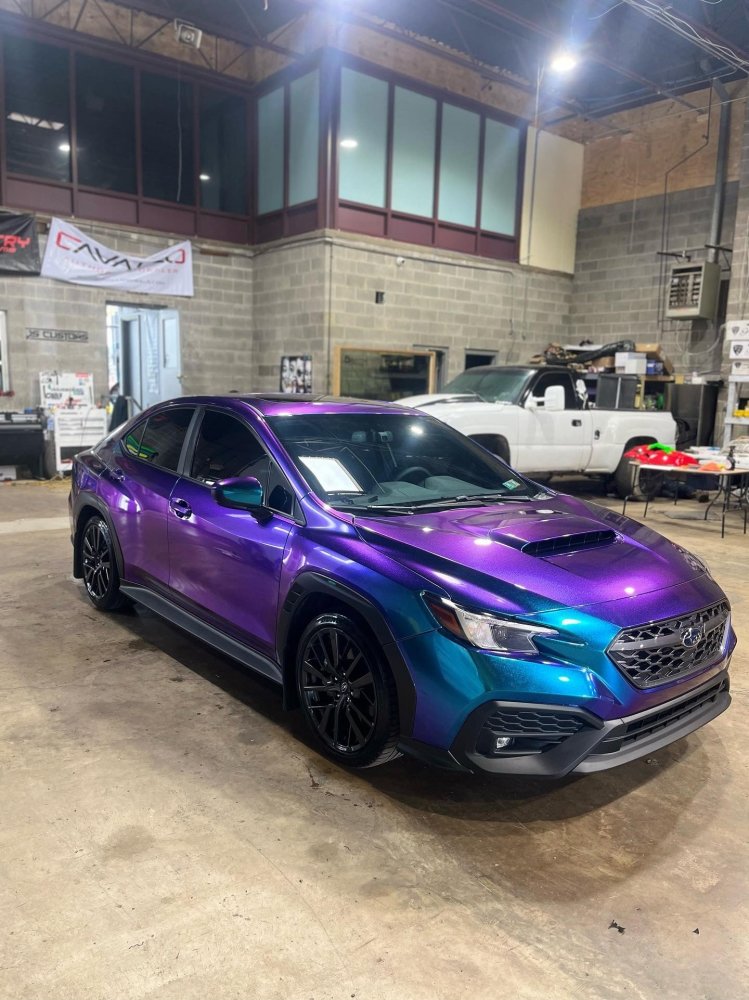 Gloss Diamond Northern Lights - Aura Vinyl