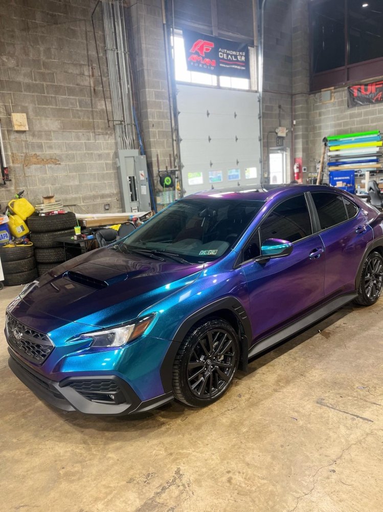 Gloss Diamond Northern Lights - Aura Vinyl