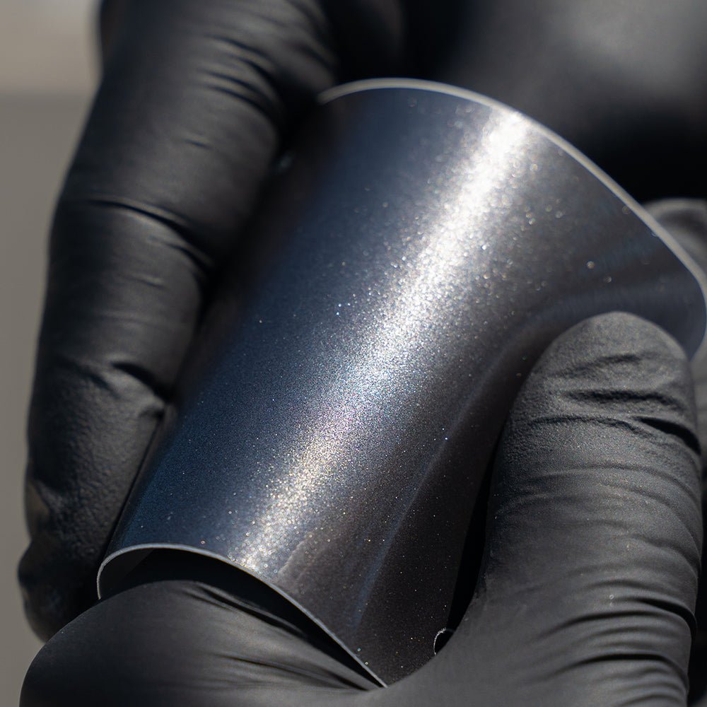 Gloss Metallic Gunsmoke Grey - Aura Vinyl