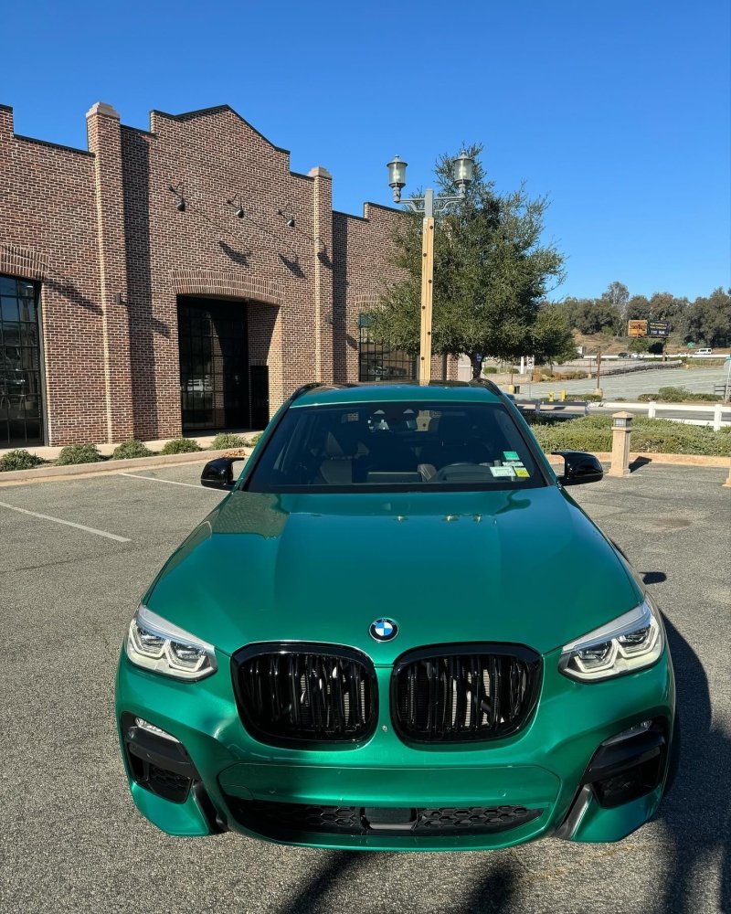 Gloss Paint Metallic Isle Of Man Green - Aura Vinyl