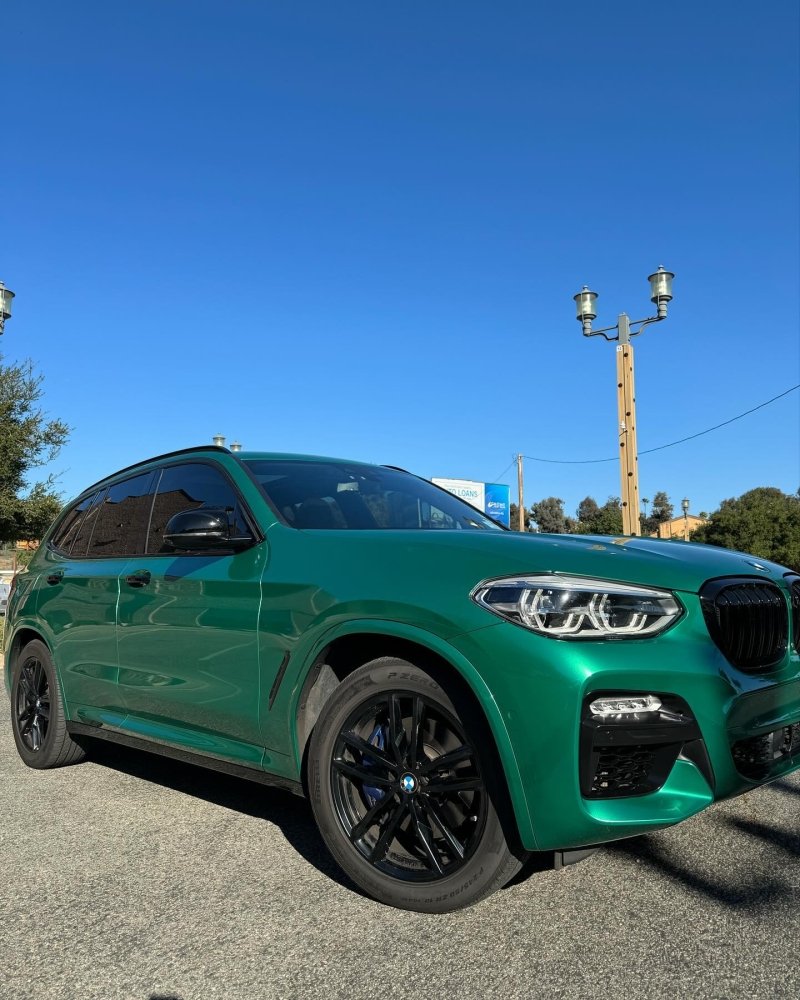 Gloss Paint Metallic Isle Of Man Green - Aura Vinyl