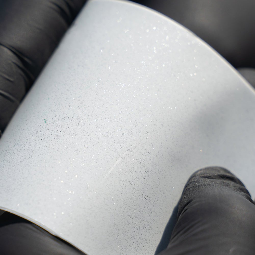 Gloss Paint Metallic White - Aura Vinyl