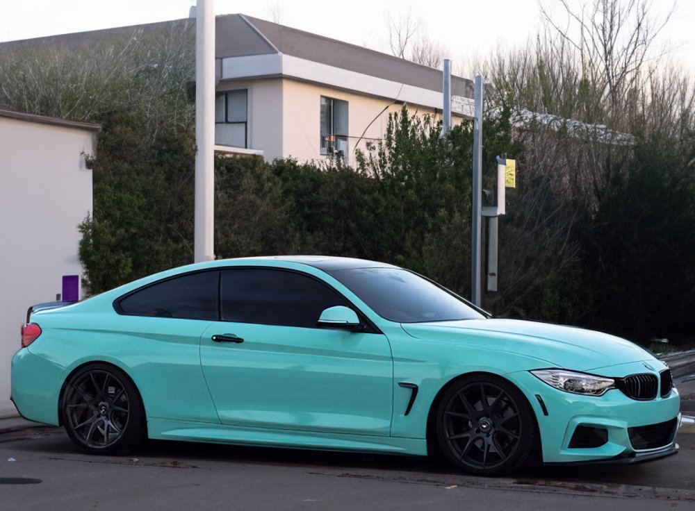 Gloss Tiffany Blue - Aura Vinyl