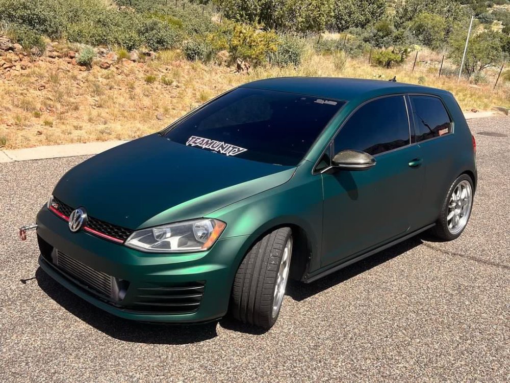 Matte Venom Green - Aura Vinyl