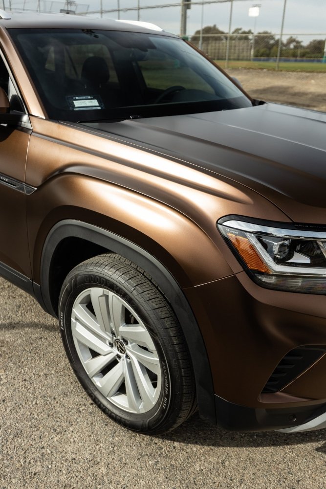 Satin Coffee Brown - Aura Vinyl