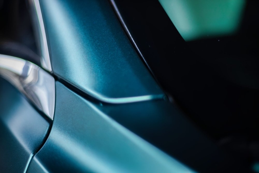 Satin Diamond Electric Green - Aura Vinyl