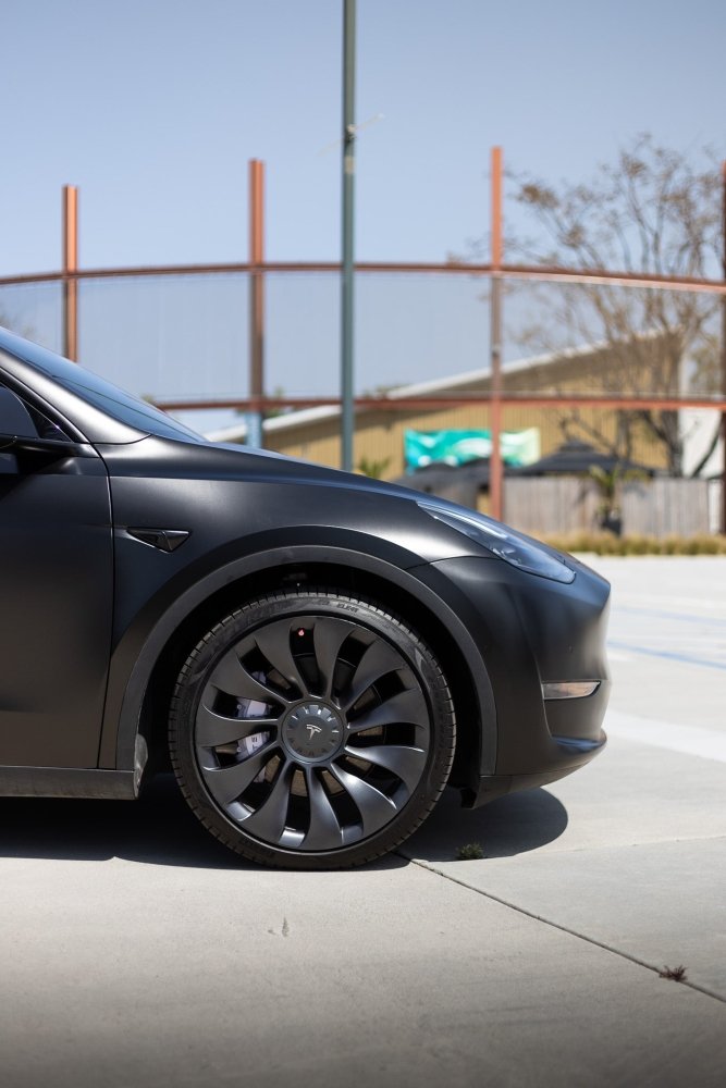 Satin Diamond Storm Black - Aura Vinyl