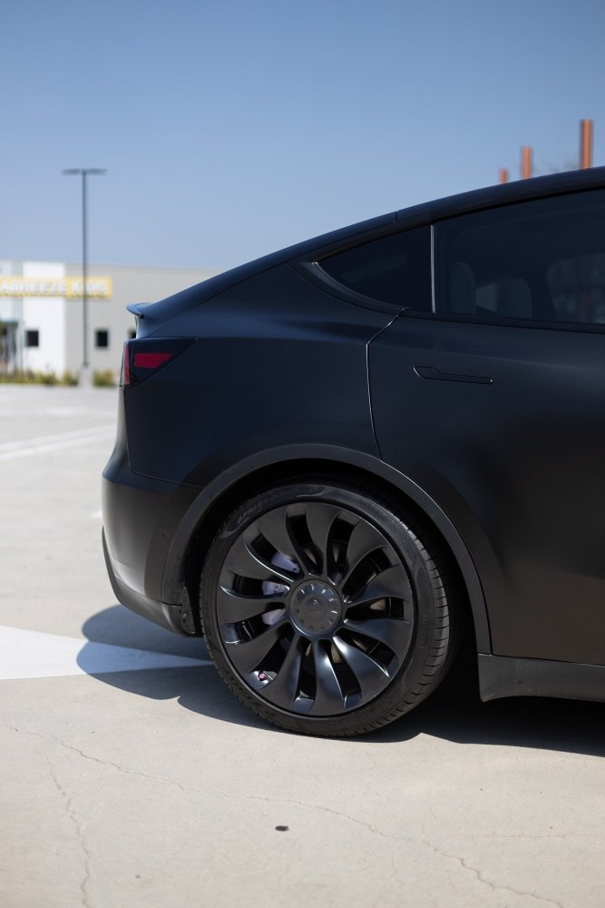 Satin Diamond Storm Black - Aura Vinyl