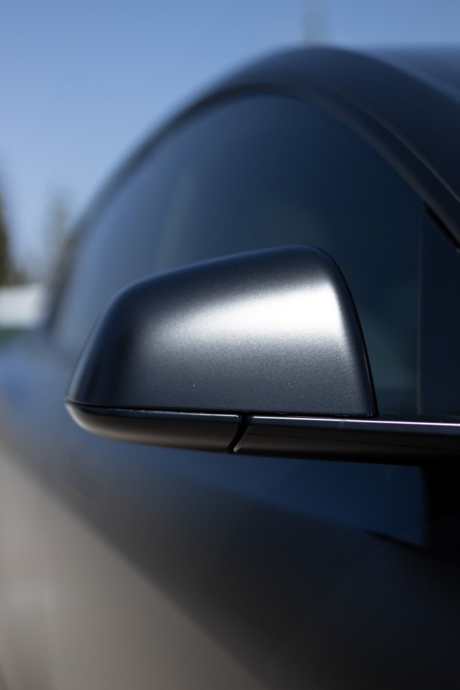 Satin Diamond Storm Black - Aura Vinyl