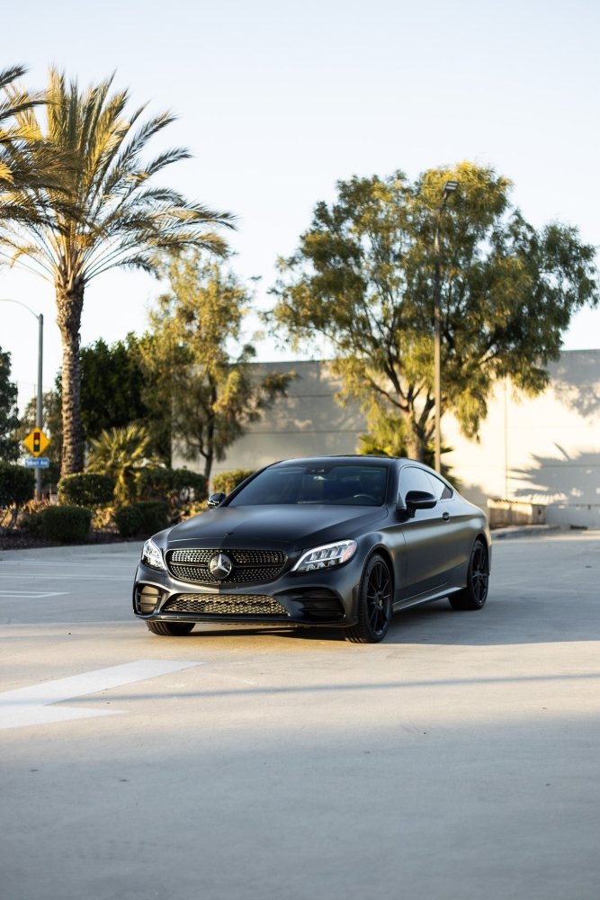 Satin Diamond Warrior Black - Aura Vinyl