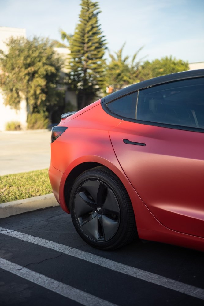 Satin Metallic Red - Aura Vinyl