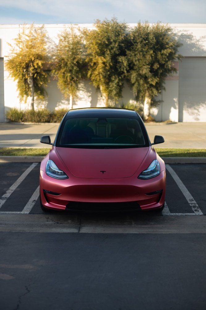Satin Metallic Red - Aura Vinyl