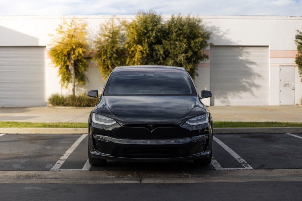 Ultra Gloss Black - Aura Vinyl
