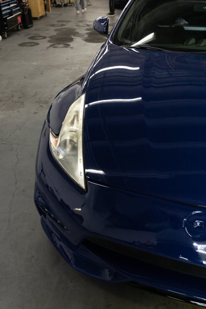 Ultra Gloss Indigo Blue - Aura Vinyl