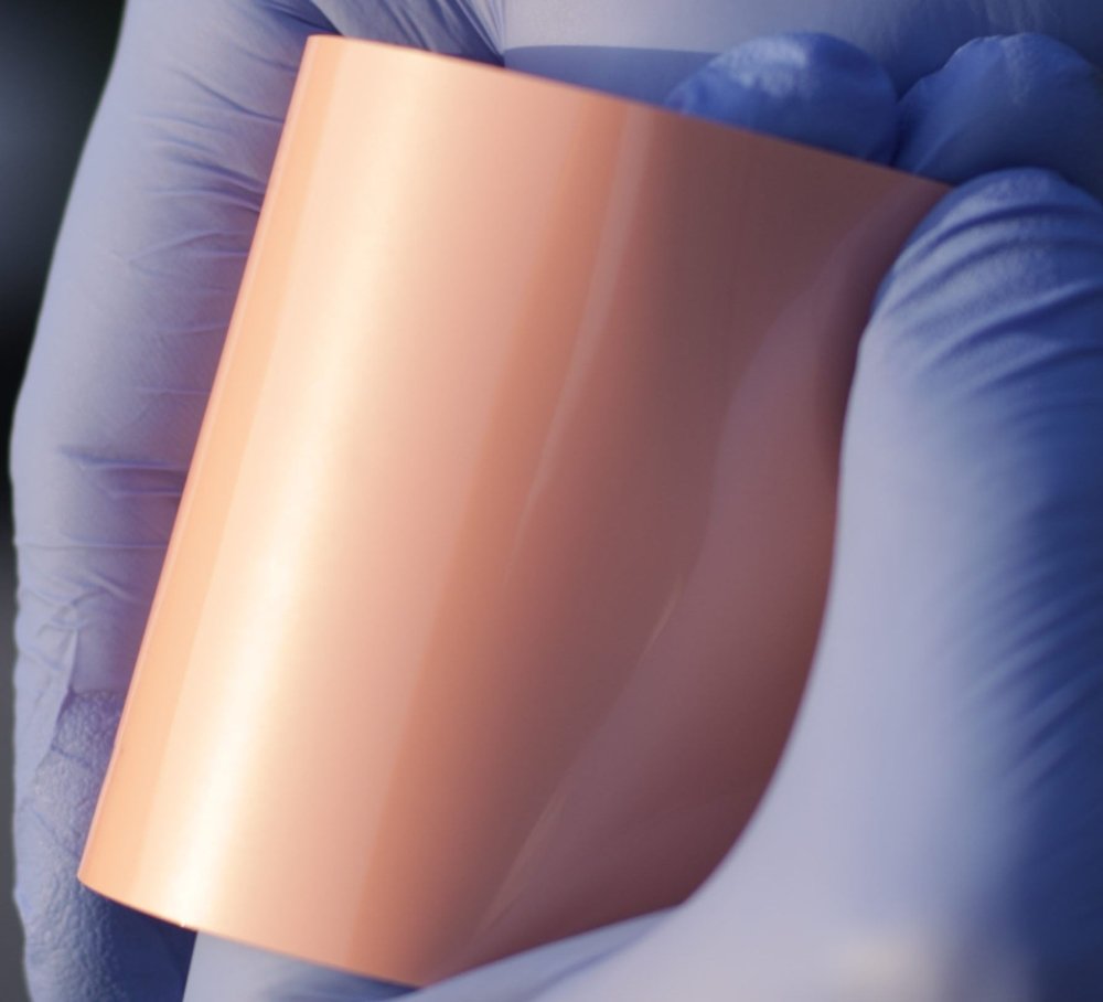 Ultra gloss pearl pink vinyl roll