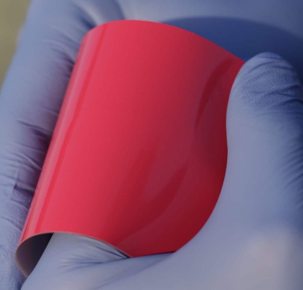 Ultra Gloss Red Rose - Aura Vinyl