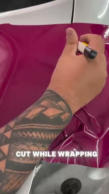 How to cut vinyl wrap edges on a silver car - Aura Vinyl