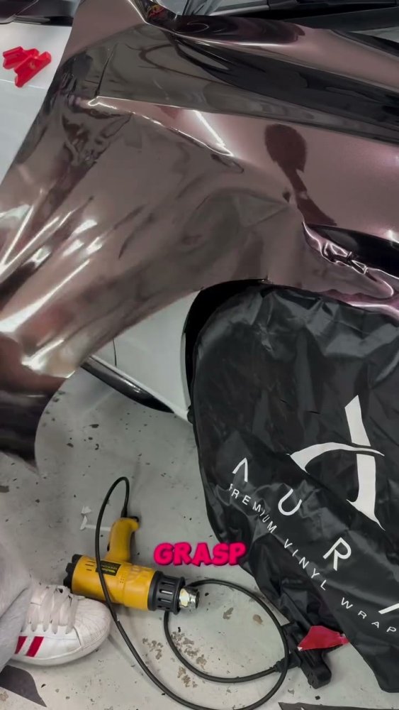 How to glass vinyl wrap on a Tesla Model 3 - Aura Vinyl