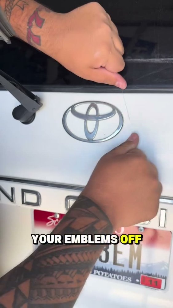 How to Remove Pinned Emblems on a Toyota Land Cruiser - Aura Vinyl