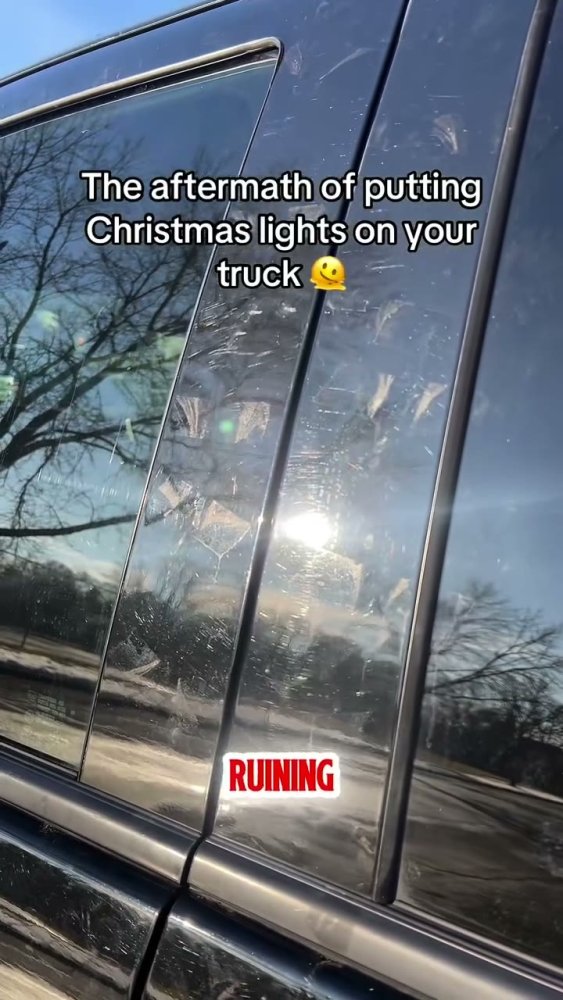How to tape Christmas lights on a car safely - Aura Vinyl