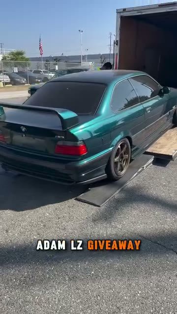 Vinyl wrap on a 1992-1999 BMW M3 - Aura Vinyl