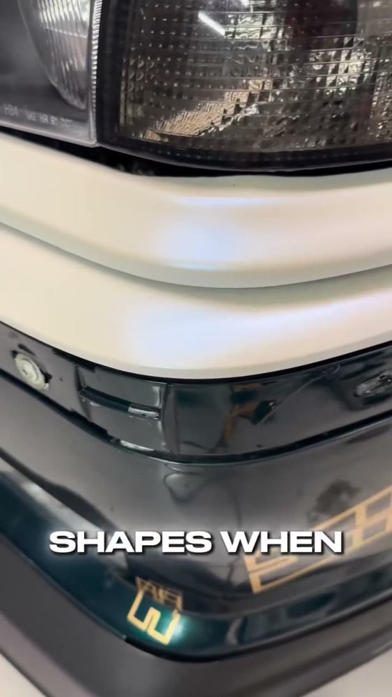 Wrapping a curved bumper on a BMW E36 - Aura Vinyl