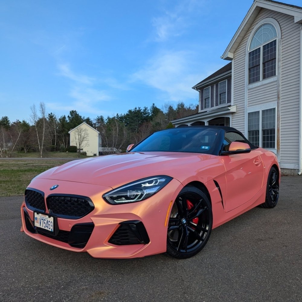 Gloss Coral Gold Shift - Aura Vinyl