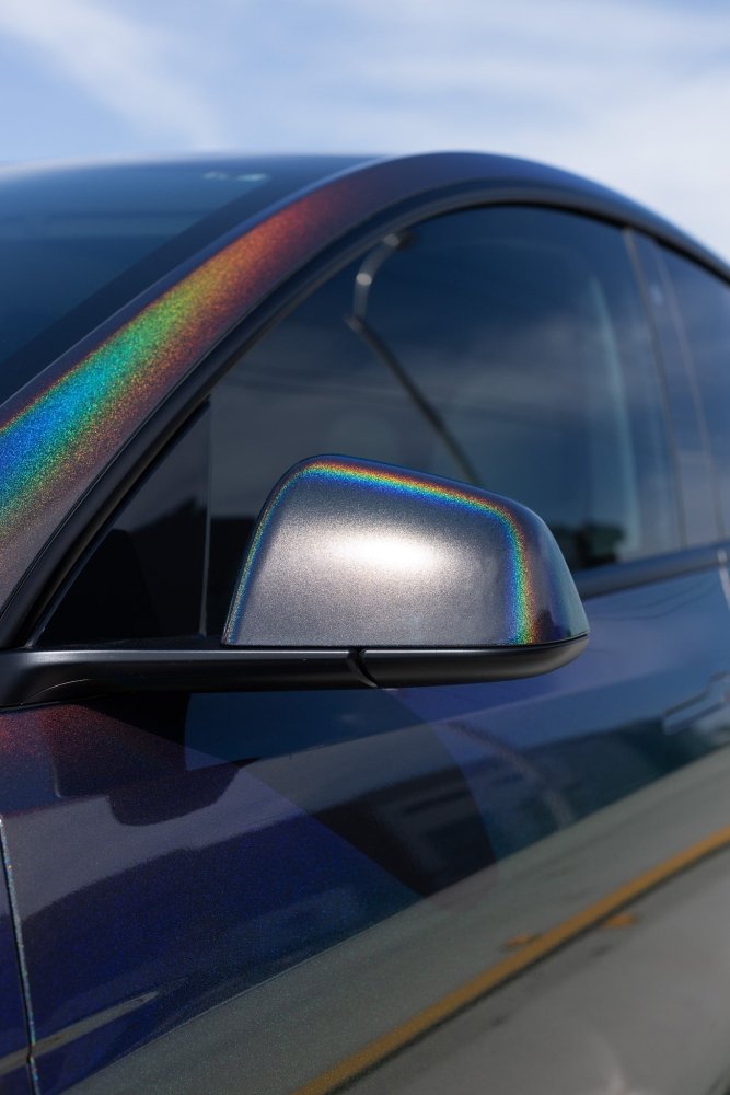 Iridescent Psychedelic Grey vinyl on car body