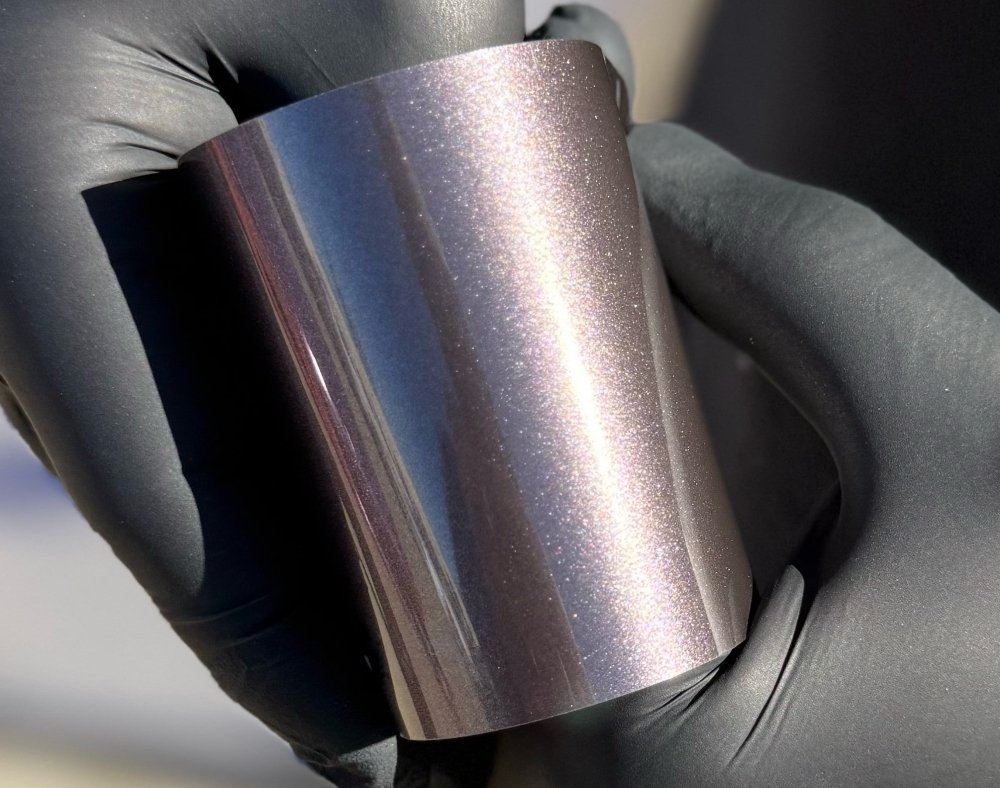 Gloss Paint Metallic Basalt Grey - Aura Vinyl