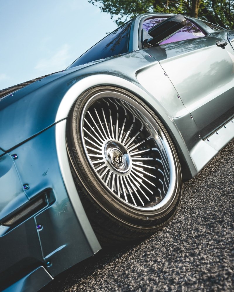 Gloss Paint Metallic Liquid Blue - Aura Vinyl