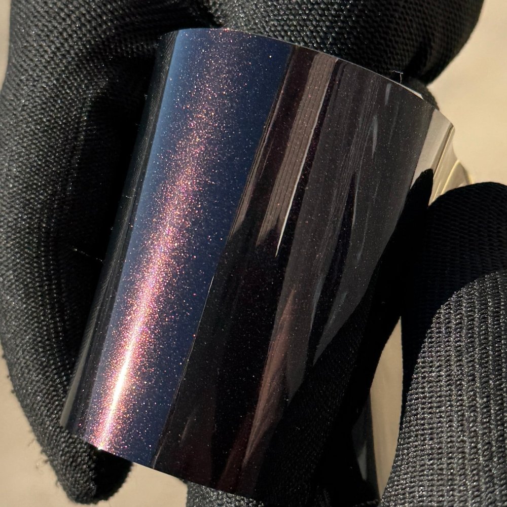 Gloss Phantom Midnight Red - Aura Vinyl