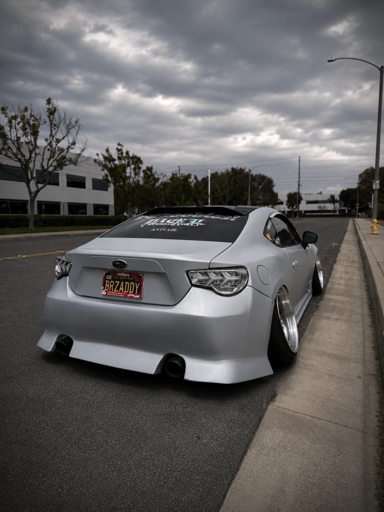 Matte Liquid Aluminum - Aura Vinyl