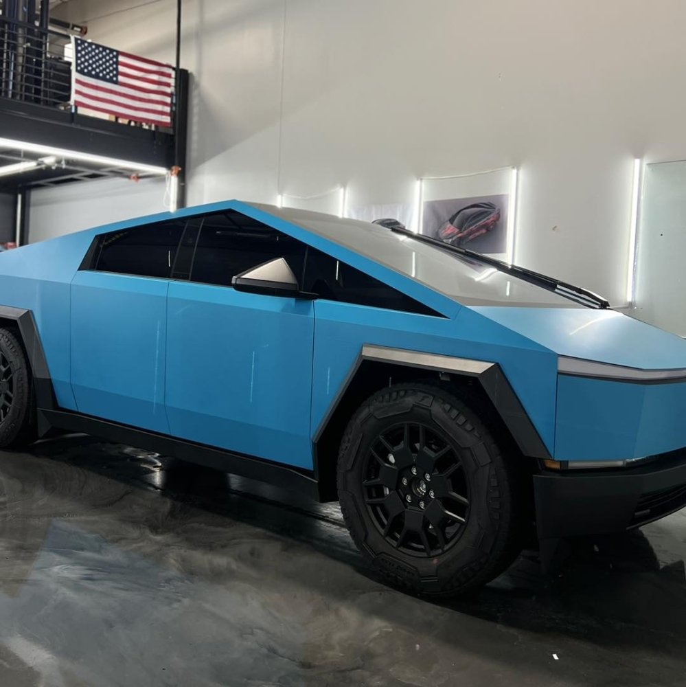 Matte Miami Blue - Aura Vinyl