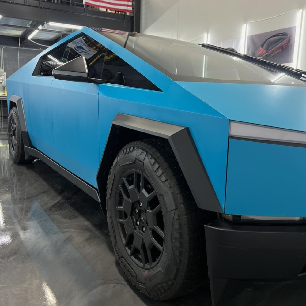 Matte Miami Blue - Aura Vinyl
