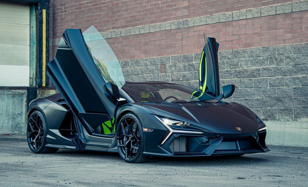 Customer build: Lamborghini in Hyper Matte Black PPF