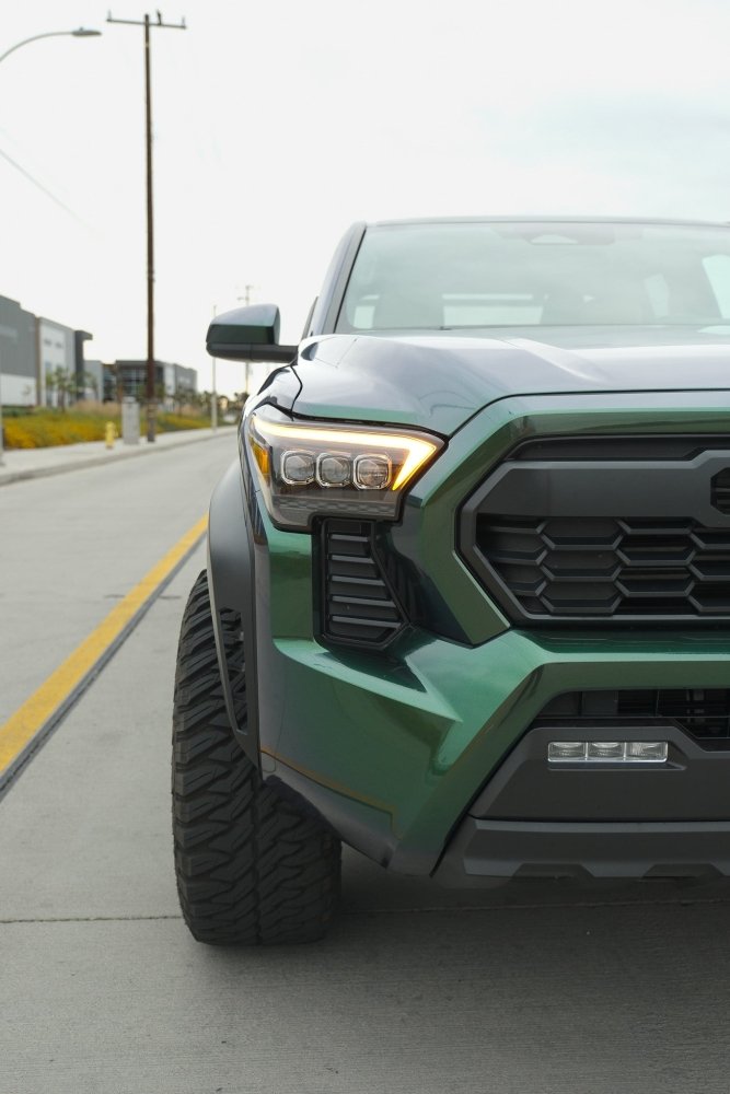 Luxury gloss green silver vinyl