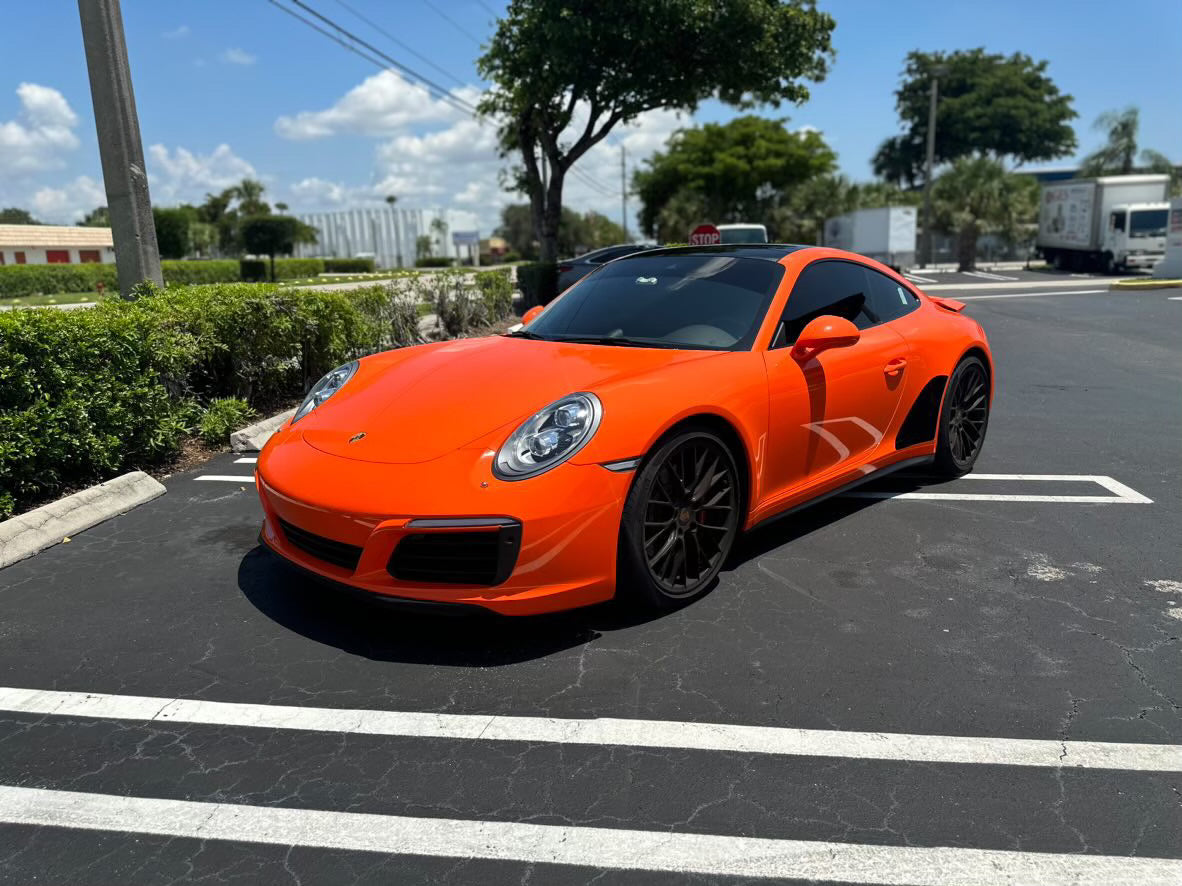 Ultra Gloss Orange - Aura Vinyl