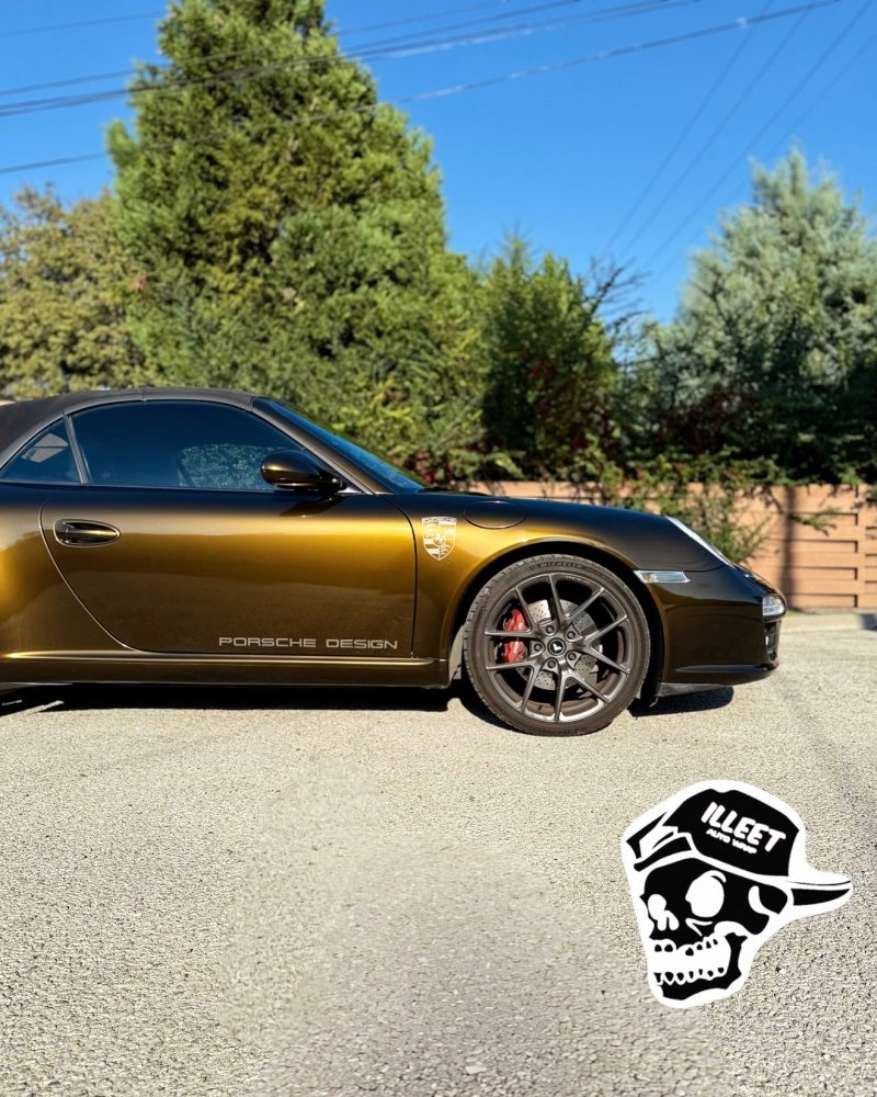 Metallic Midnight Gold - Aura Vinyl