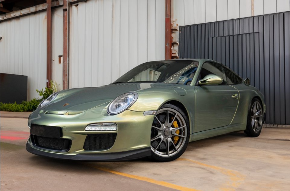 Ultra Gloss Spring Green vinyl car wrap