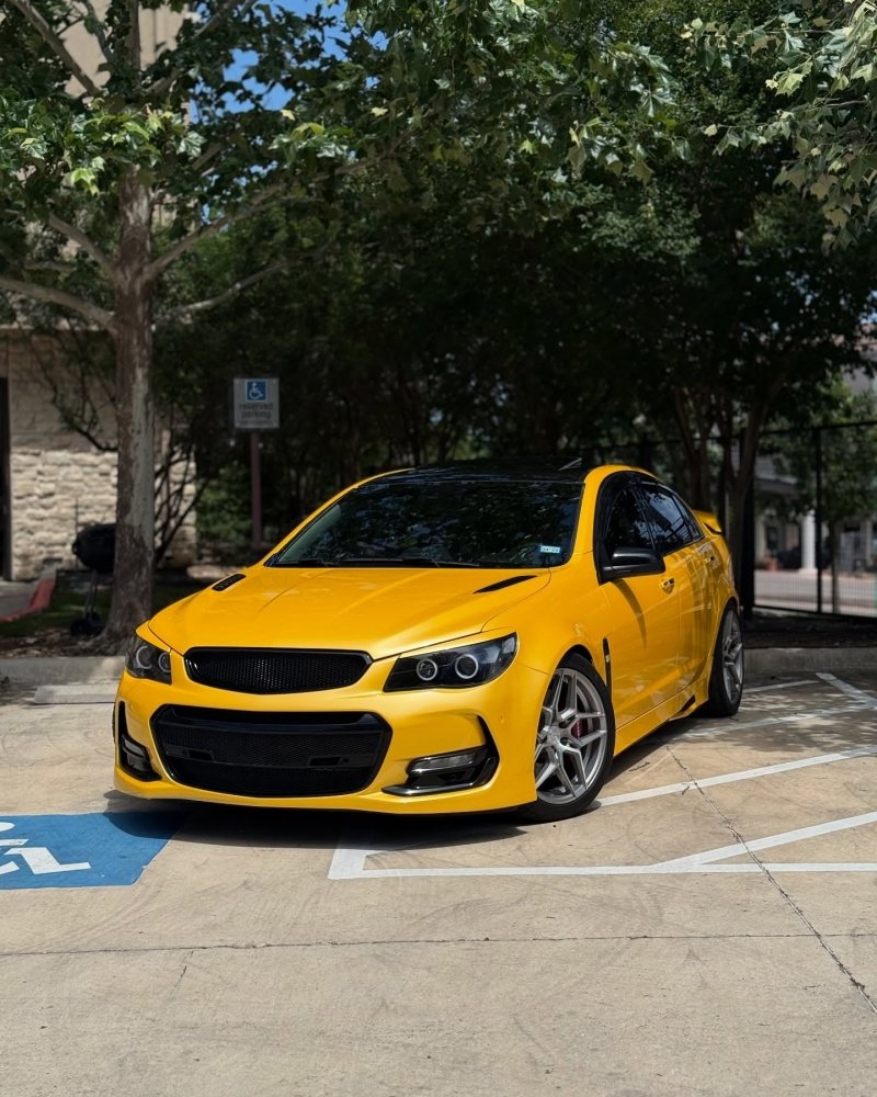 Ultra Gloss Yellow Pearl - Aura Vinyl